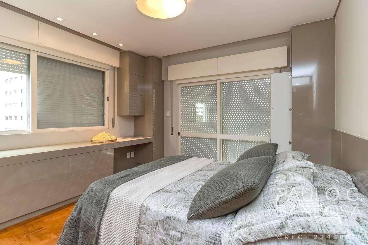 Apartamento para alugar com 3 quartos, 220m² - Foto 16