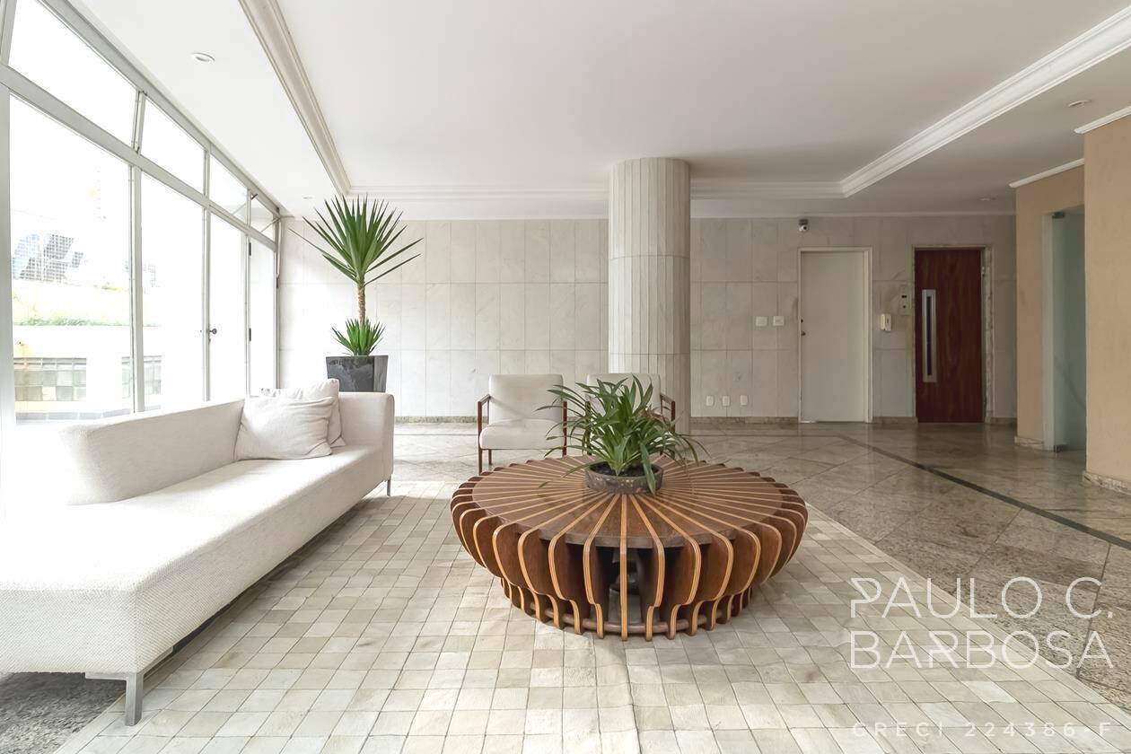 Apartamento para alugar com 3 quartos, 220m² - Foto 29