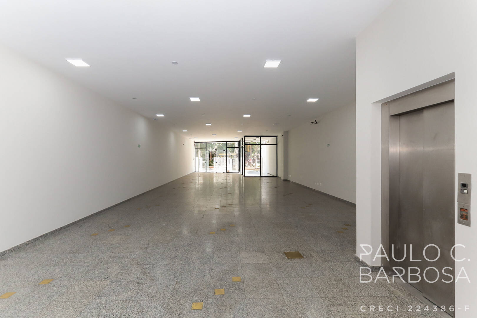 Prédio Inteiro para alugar, 728m² - Foto 5