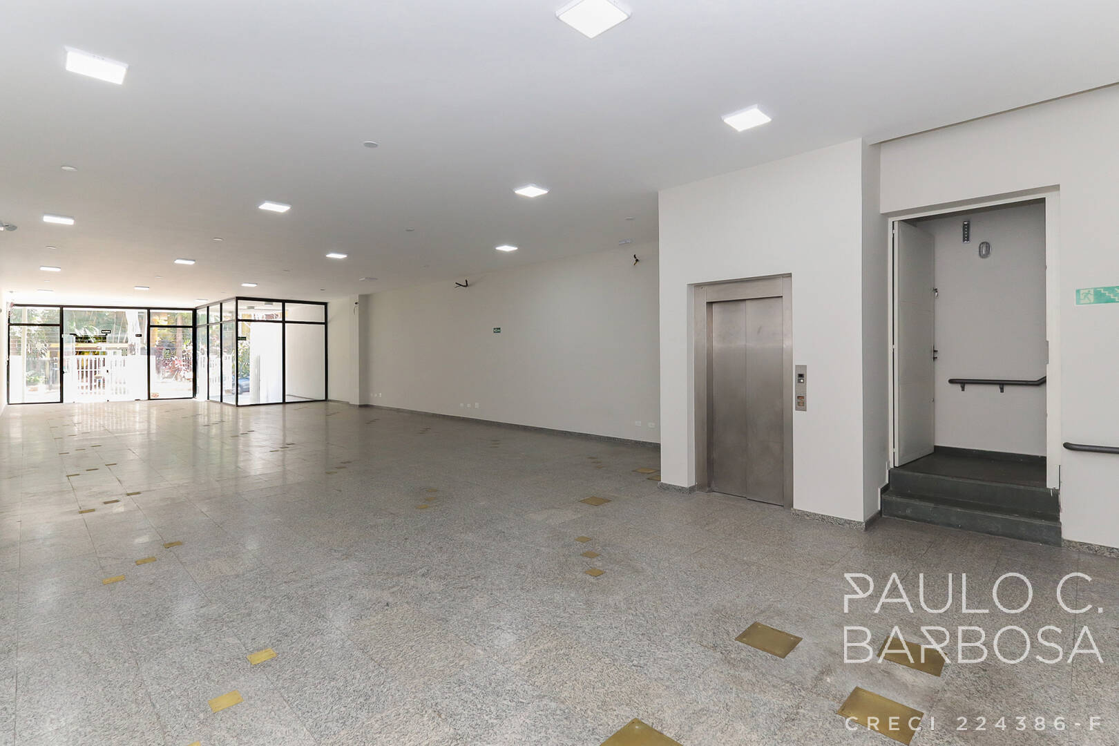 Prédio Inteiro para alugar, 728m² - Foto 6