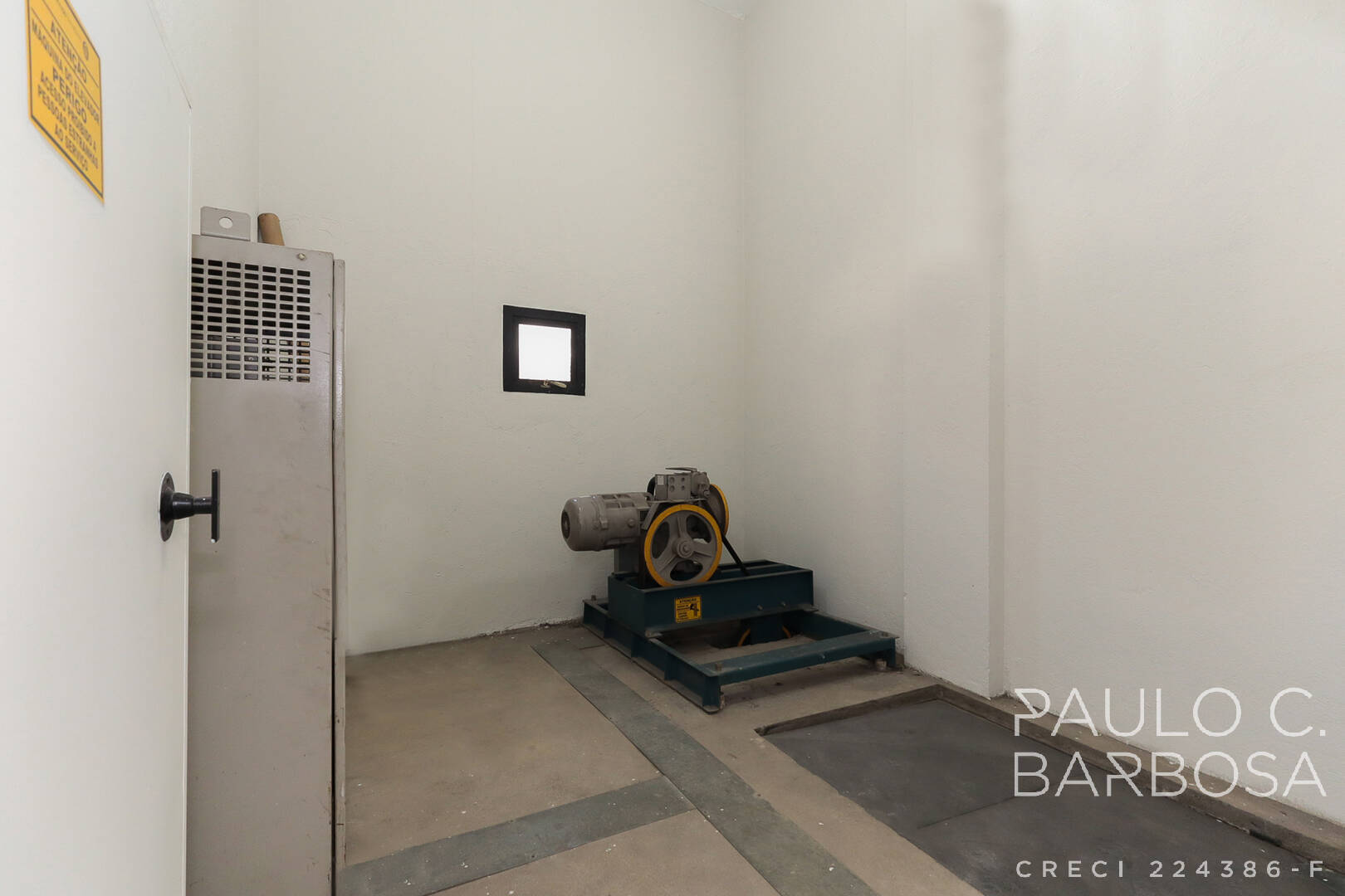 Prédio Inteiro para alugar, 728m² - Foto 16