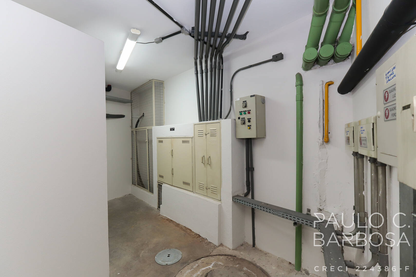 Prédio Inteiro para alugar, 728m² - Foto 29